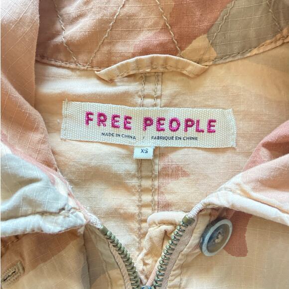 Free People Taupe Camo Lead the Way Tie Waist Canvas Utility Jacket Size XS - Picture 12 of 14